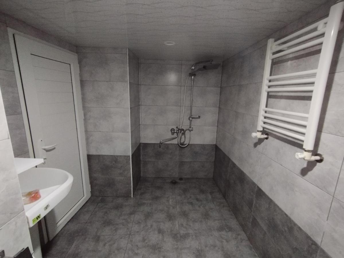 Wooden_Room_Hostel Yerevan Ngoại thất bức ảnh